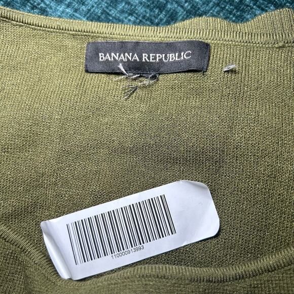 Banana Republic Long Sleeves Medium Pullover Sweater Army Green Scoop Neck - Picture 3 of 7